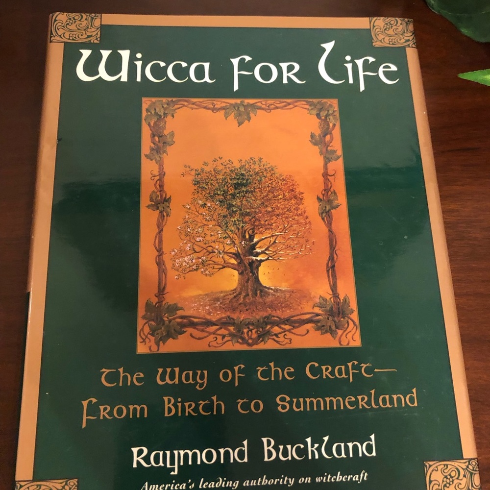 3 Book Bundle - Picture 7 of 10